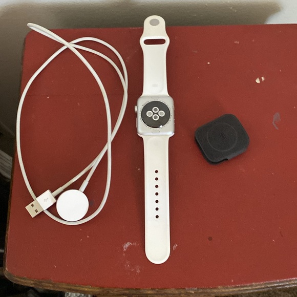 Apple Series 2 42mm Watch ***NO BOX*** - Picture 6 of 13